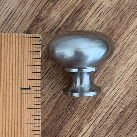 8 Brushed Nickel Kitchen Knobs Vintage Pottery Barn - Picture 2 of 6